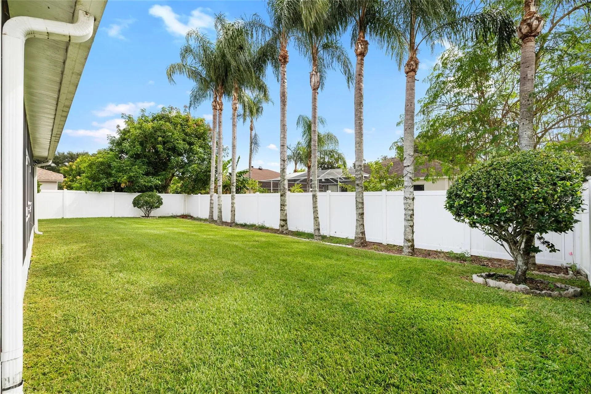2763 Valencia Grove Drive Valrico FL 33596