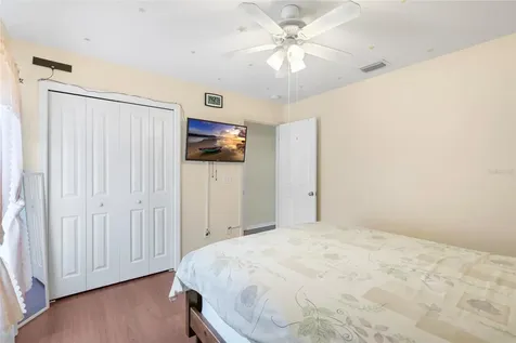 2763 Valencia Grove Drive Valrico FL 33596