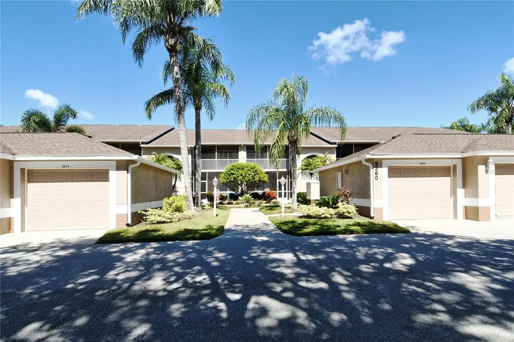 5260 Hyland Hills Avenue Sarasota FL 34241