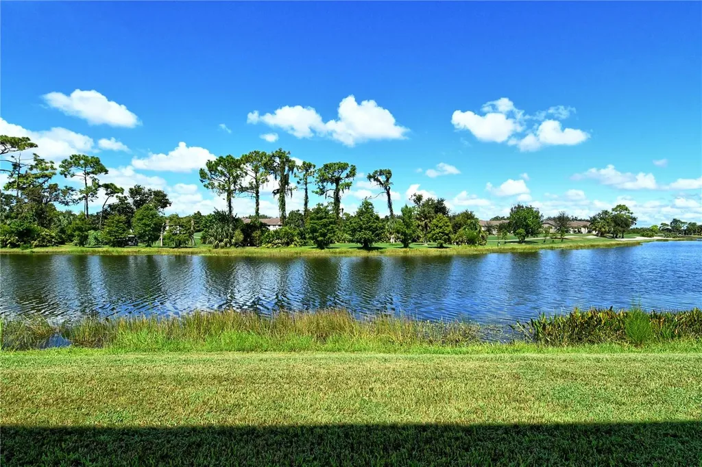 5260 Hyland Hills Avenue Sarasota FL 34241