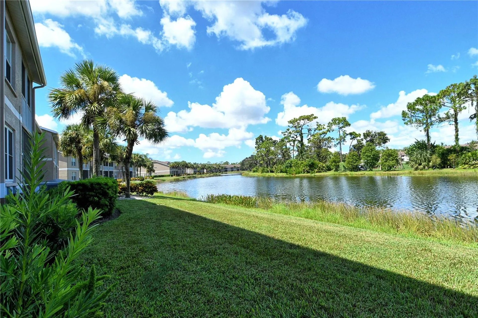 5260 Hyland Hills Avenue Sarasota FL 34241