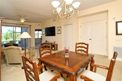 5260 Hyland Hills Avenue Sarasota FL 34241