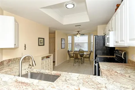 5260 Hyland Hills Avenue Sarasota FL 34241