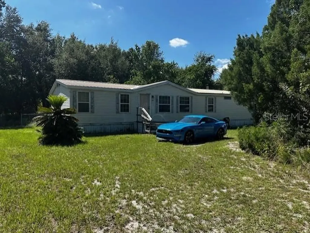 682 County Road 481w Lake Panasoffkee FL 33538