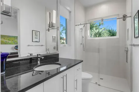 720 16th Avenue NE St Petersburg FL 33704