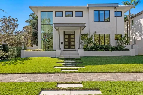 720 16th Avenue NE St Petersburg FL 33704