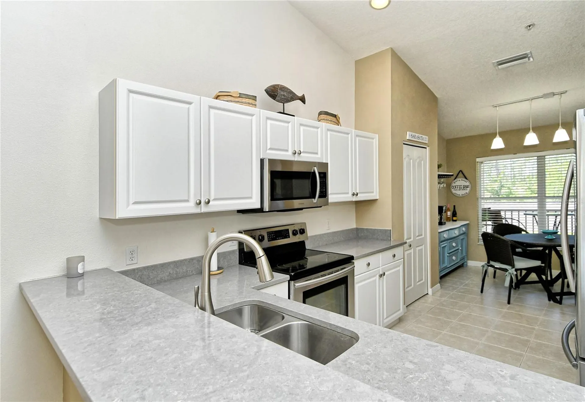 5320 Hyland Hills Avenue Sarasota FL 34241