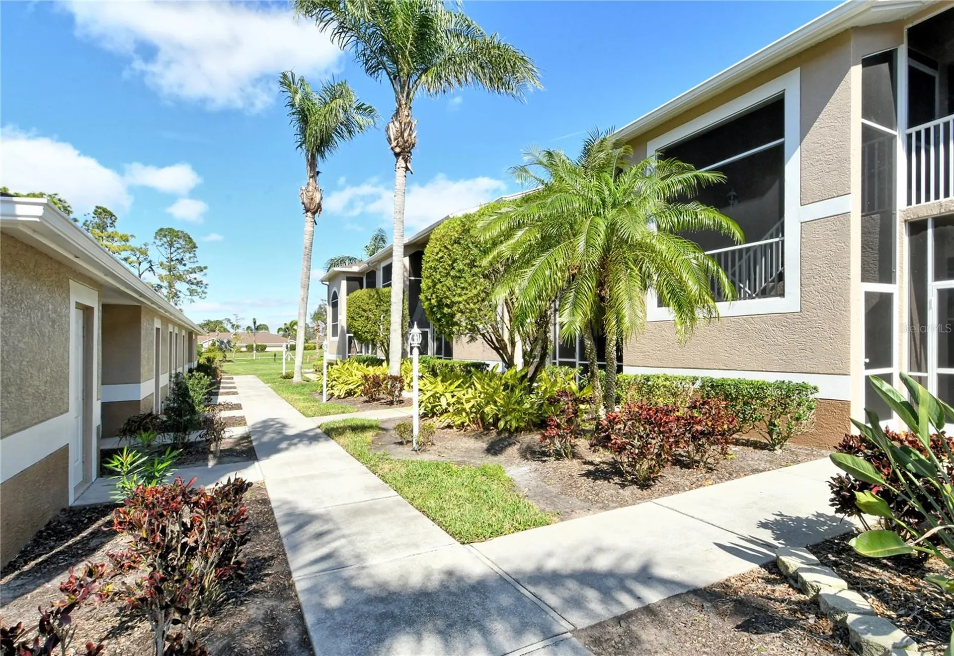 5320 Hyland Hills Avenue Sarasota FL 34241
