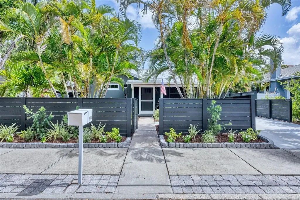 1919 Laurel Street Sarasota FL 34236