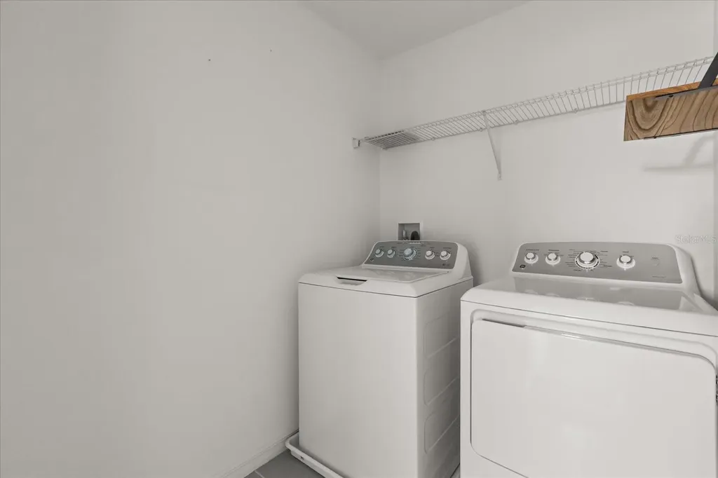 1138 Calico Pointe Circle Groveland FL 34736