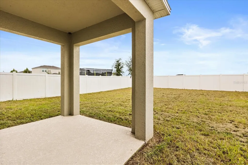 1138 Calico Pointe Circle Groveland FL 34736