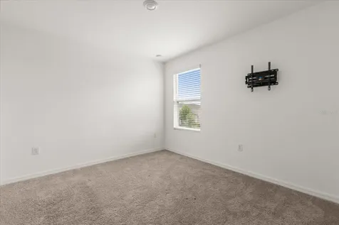 1138 Calico Pointe Circle Groveland FL 34736