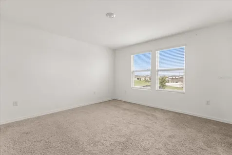 1138 Calico Pointe Circle Groveland FL 34736