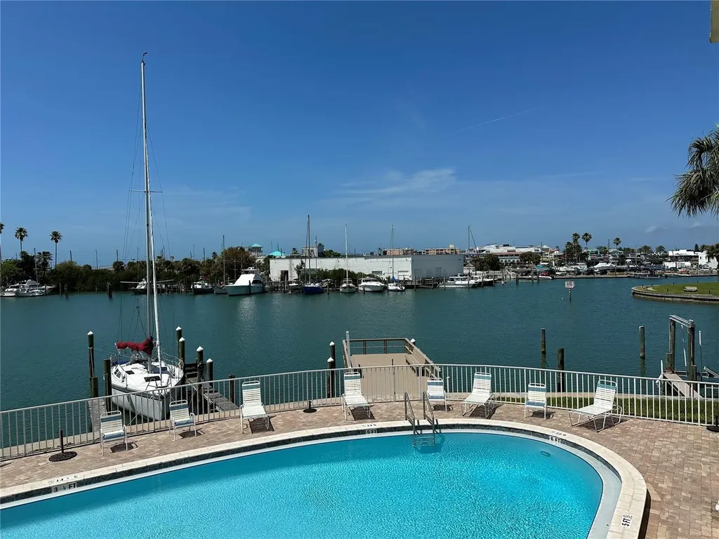 12500 Capri Circle N Treasure Island FL 33706