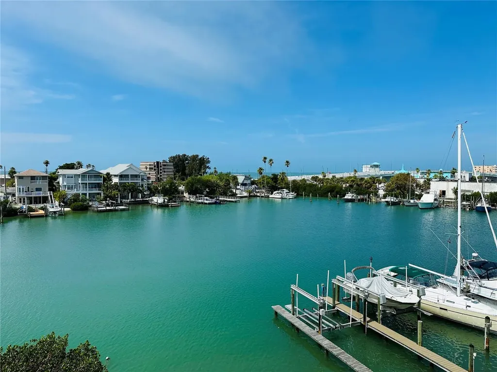 12500 Capri Circle N Treasure Island FL 33706