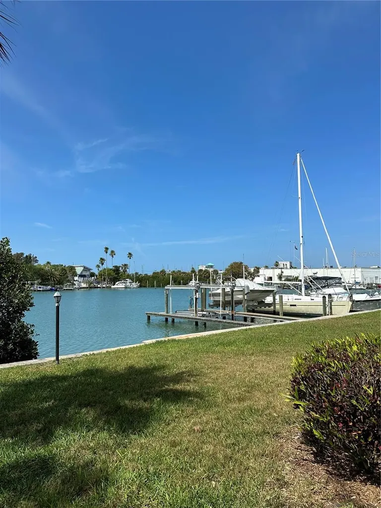 12500 Capri Circle N Treasure Island FL 33706