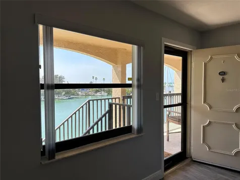 12500 Capri Circle N Treasure Island FL 33706