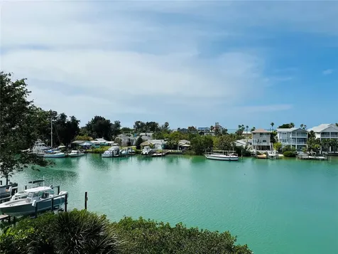 12500 Capri Circle N Treasure Island FL 33706