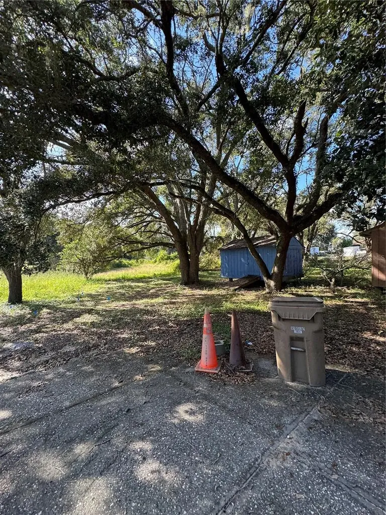 2101 State Road 50 Groveland FL 34736