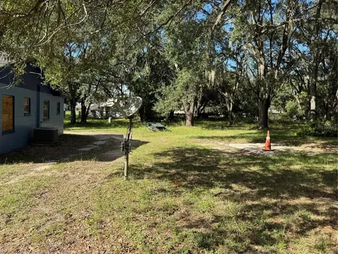 2101 State Road 50 Groveland FL 34736