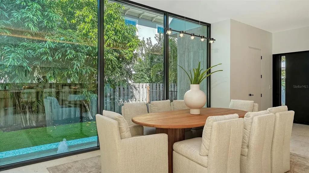 1642 Bahia Vista Street Sarasota FL 34239