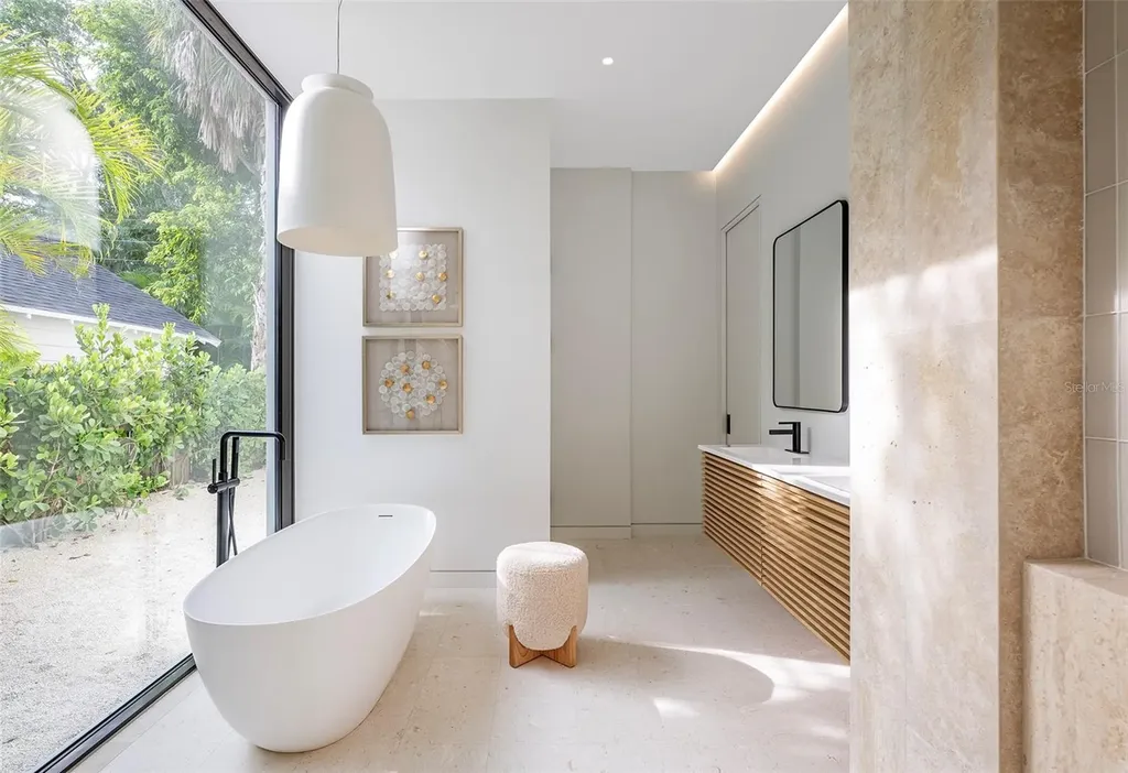 1642 Bahia Vista Street Sarasota FL 34239
