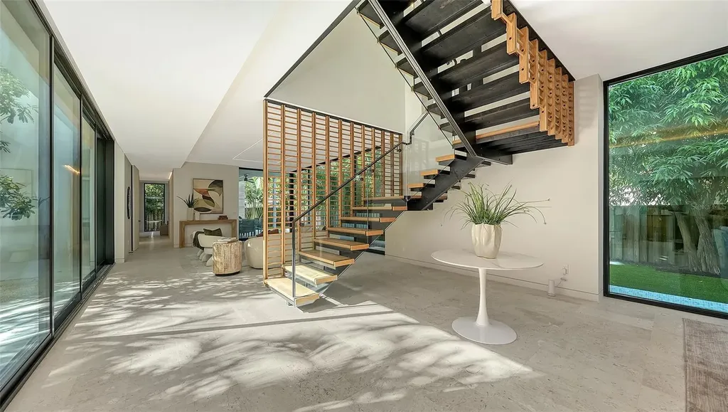 1642 Bahia Vista Street Sarasota FL 34239