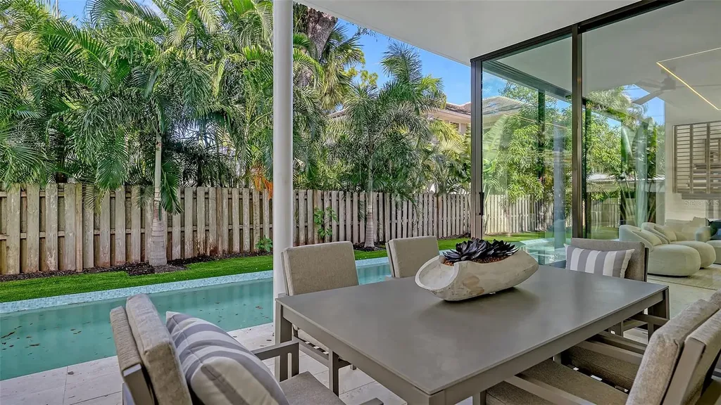 1642 Bahia Vista Street Sarasota FL 34239