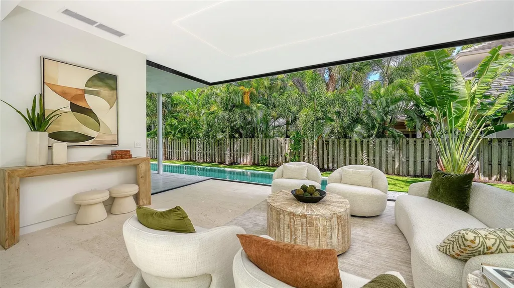 1642 Bahia Vista Street Sarasota FL 34239