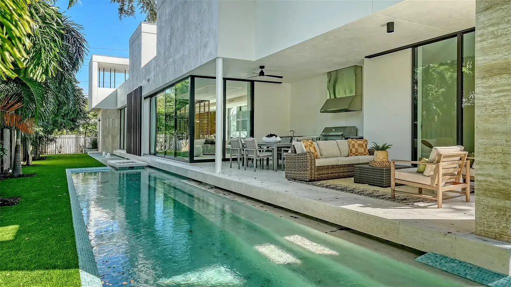 1642 Bahia Vista Street Sarasota FL 34239