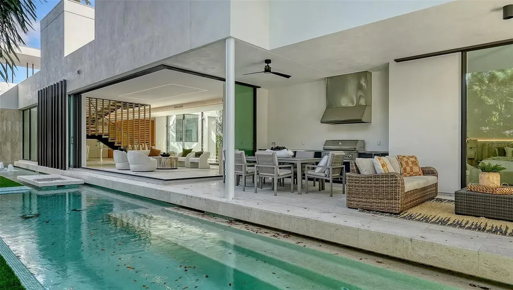 1642 Bahia Vista Street Sarasota FL 34239