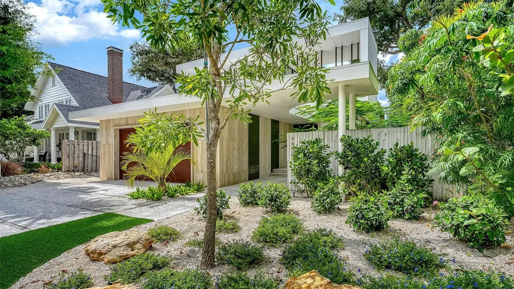 1642 Bahia Vista Street Sarasota FL 34239