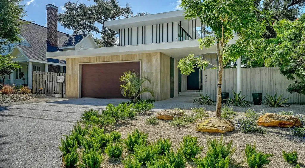 1642 Bahia Vista Street Sarasota FL 34239