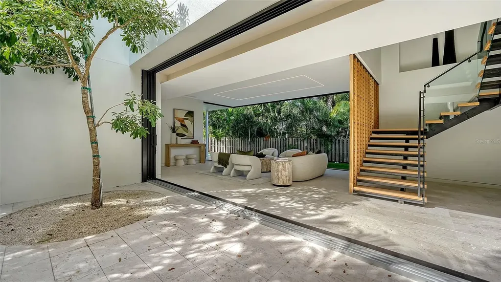 1642 Bahia Vista Street Sarasota FL 34239