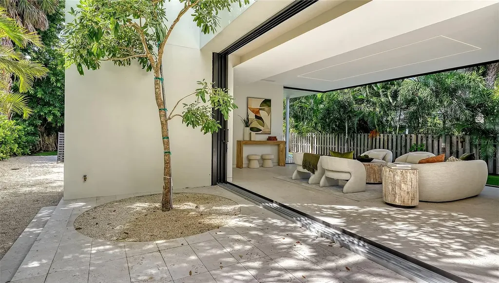 1642 Bahia Vista Street Sarasota FL 34239