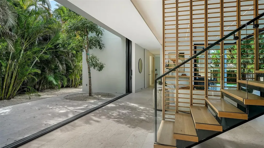 1642 Bahia Vista Street Sarasota FL 34239