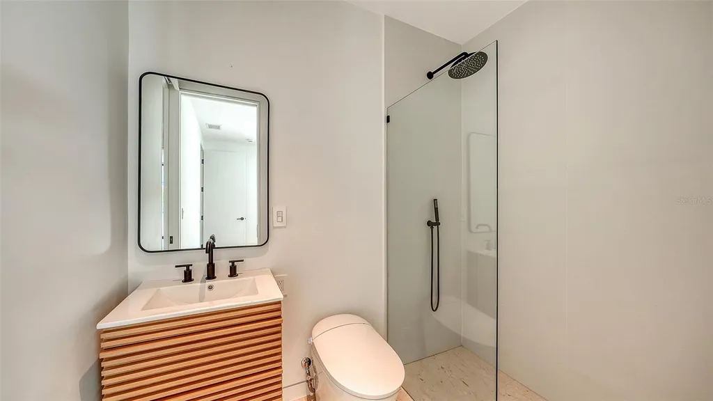 1642 Bahia Vista Street Sarasota FL 34239