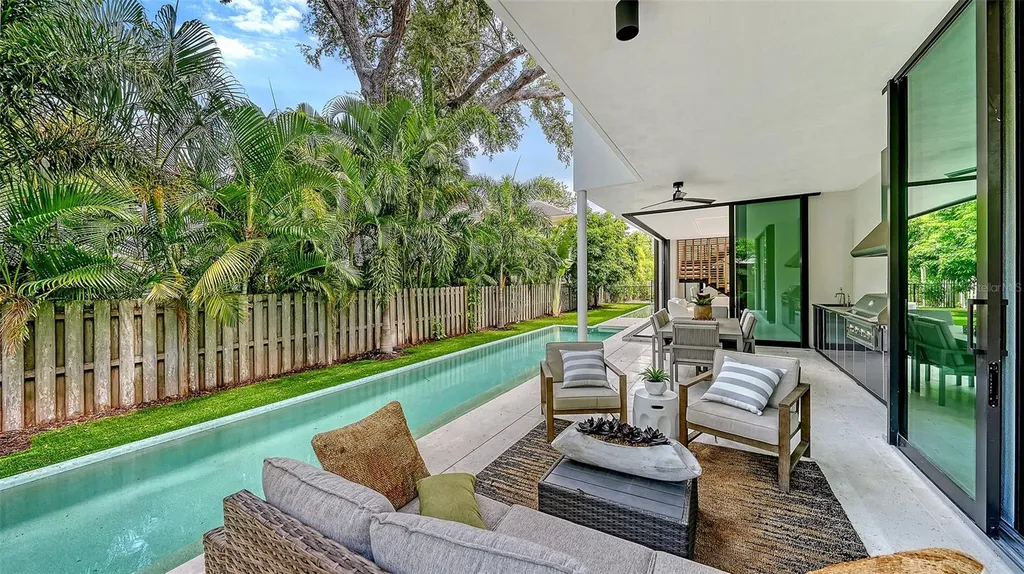 1642 Bahia Vista Street Sarasota FL 34239