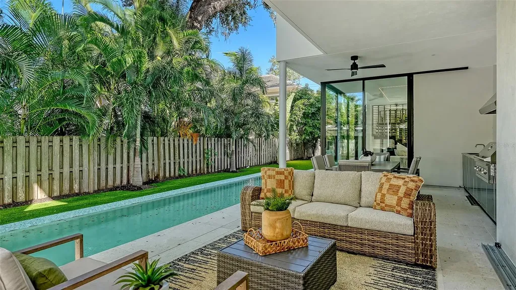 1642 Bahia Vista Street Sarasota FL 34239