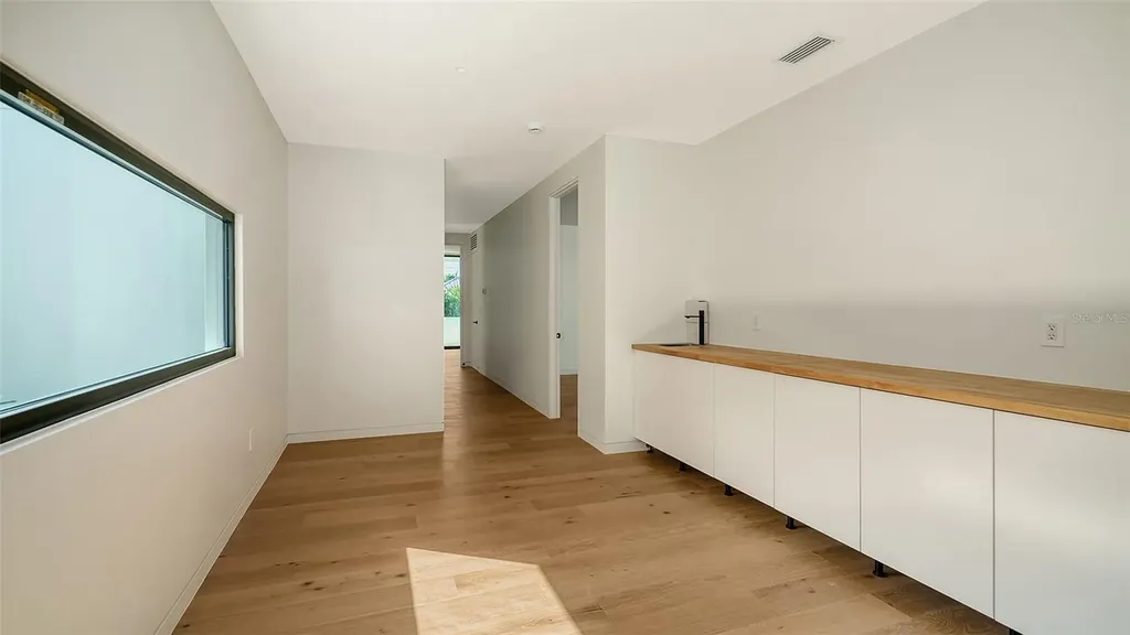 1642 Bahia Vista Street Sarasota FL 34239