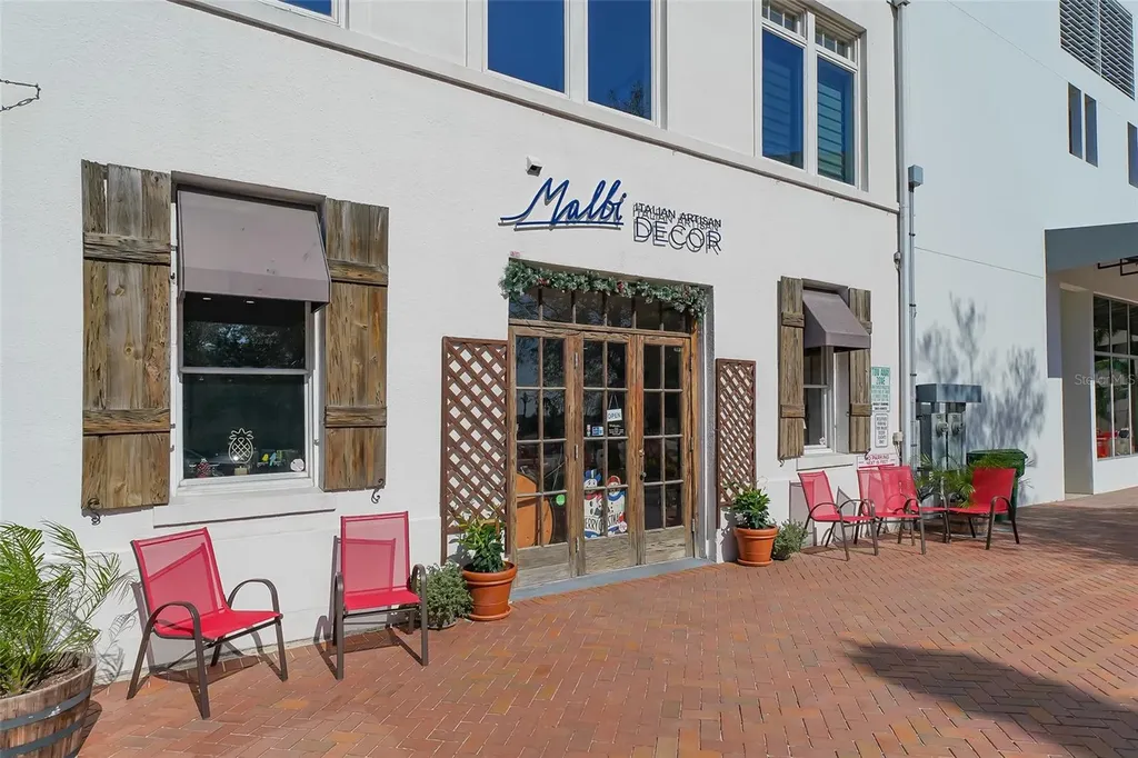 1642 Bahia Vista Street Sarasota FL 34239