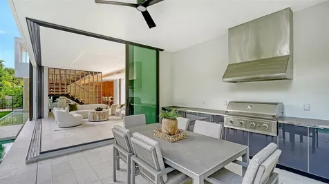 1642 Bahia Vista Street Sarasota FL 34239