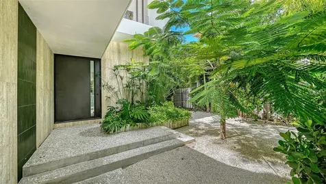 1642 Bahia Vista Street Sarasota FL 34239