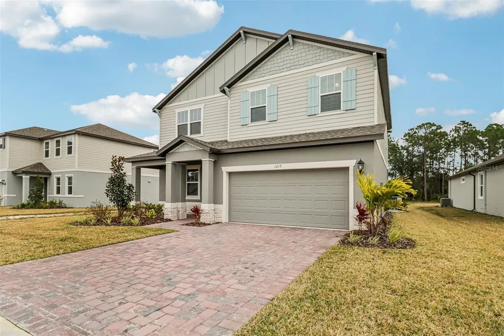 1217 Pampus Drive Daytona Beach FL 32124