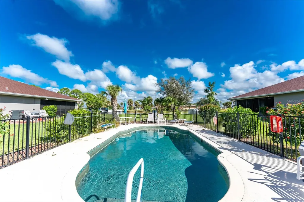 231 Rotonda Boulevard W Rotonda West FL 33947