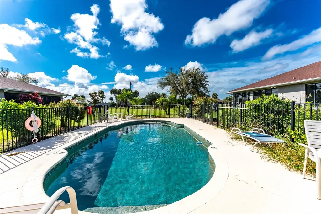 231 Rotonda Boulevard W Rotonda West FL 33947