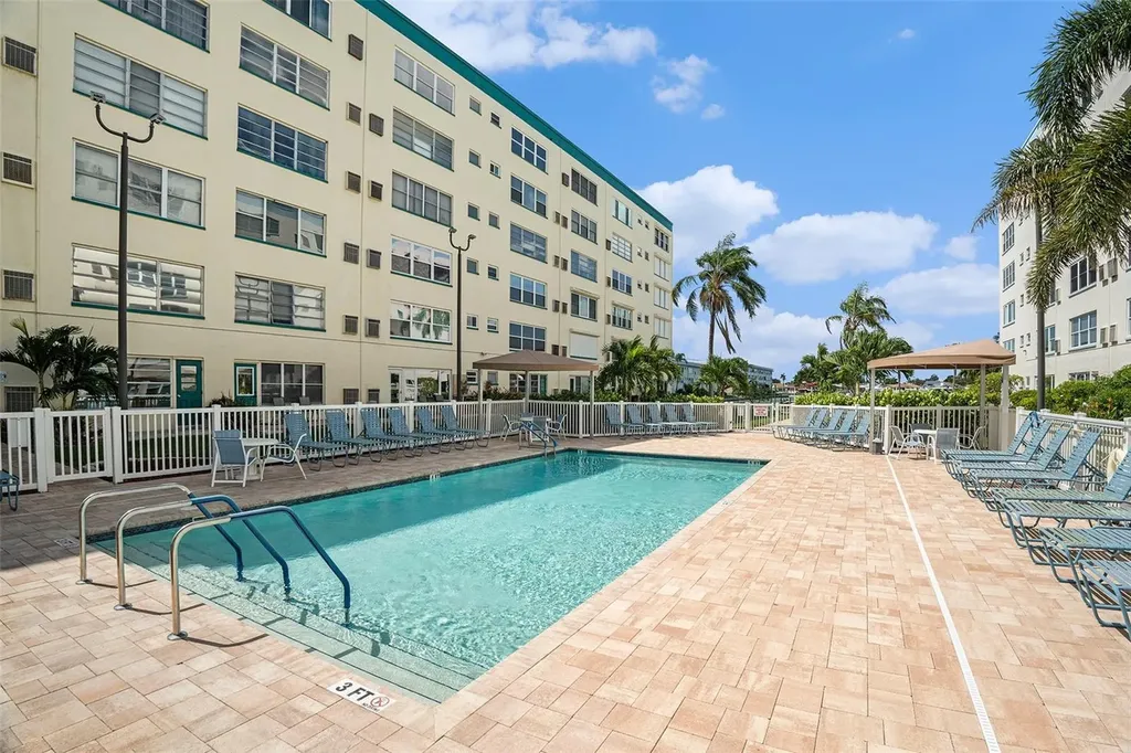 2960 59th Street S Gulfport FL 33707