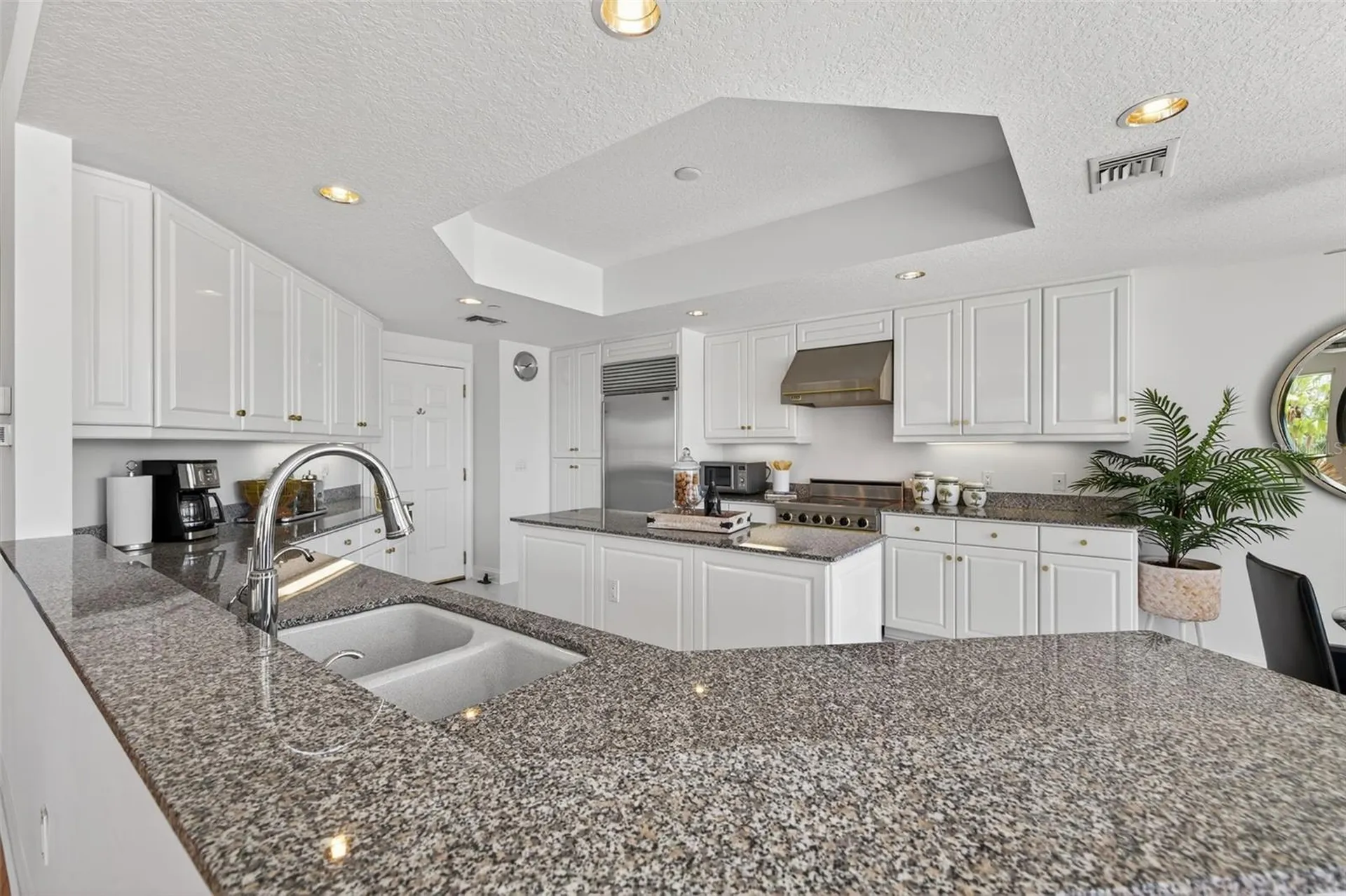 555 5th Avenue NE St Petersburg FL 33701
