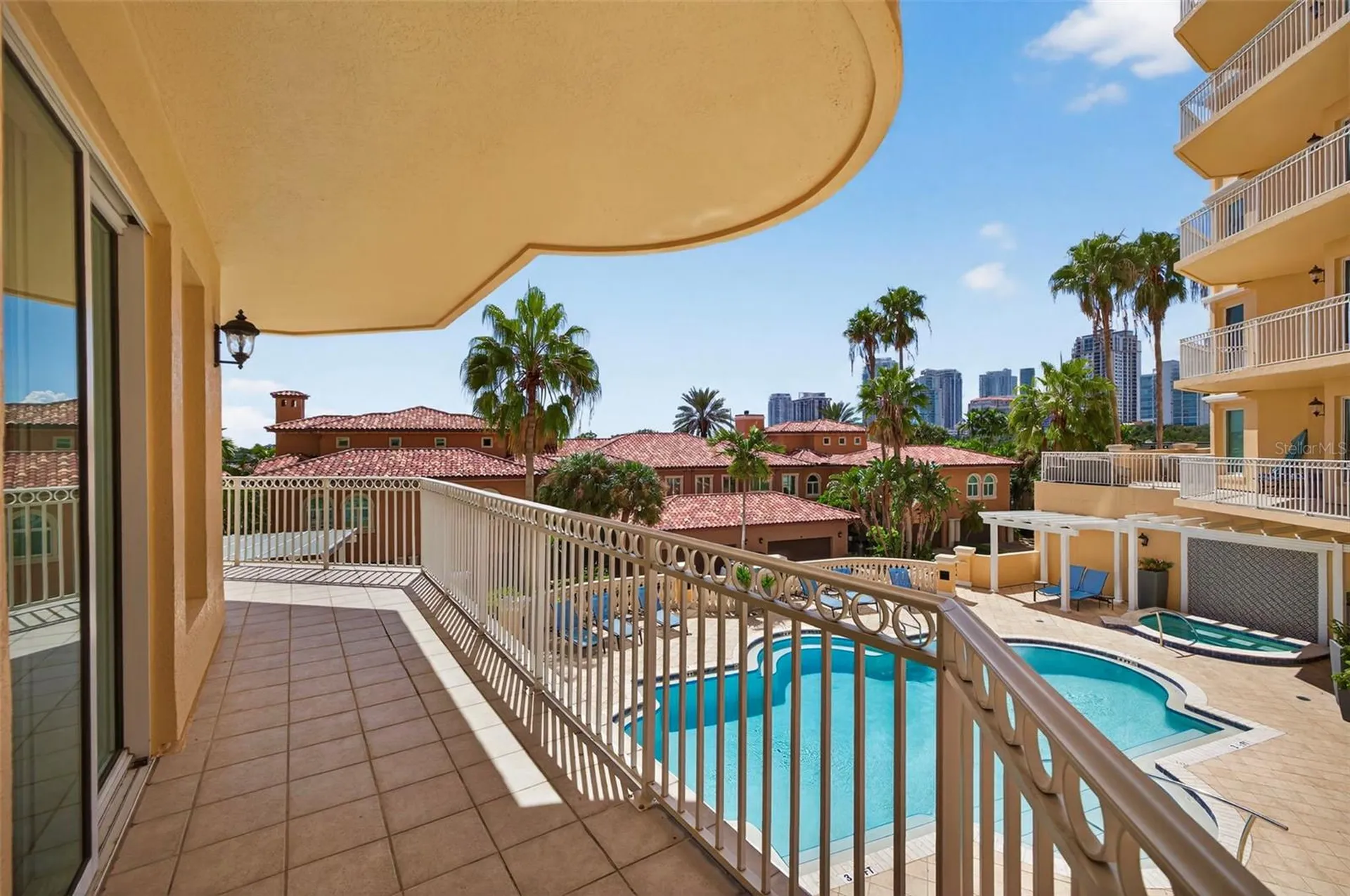 555 5th Avenue NE St Petersburg FL 33701