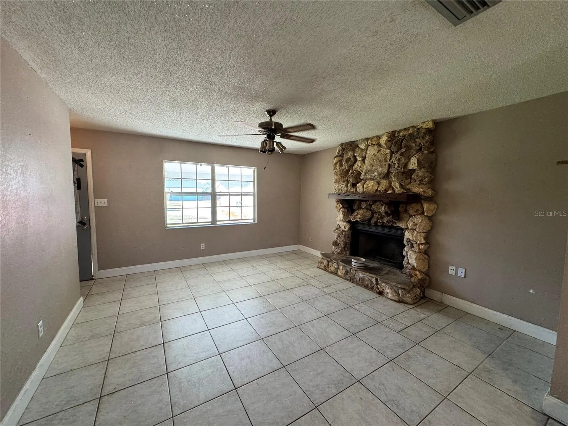 4867 Cedar Bay Street Orlando FL 32812